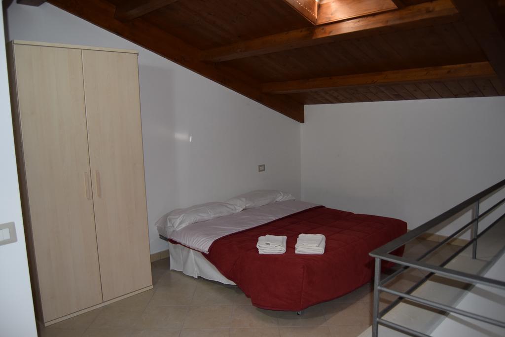 Al Boschetto Apartment Scario Bagian luar foto